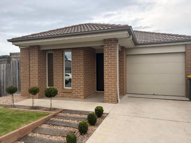 House for rent in Leopold, Victoria