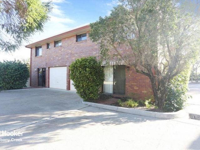 Townhouse for rent in Toombul, Queensland