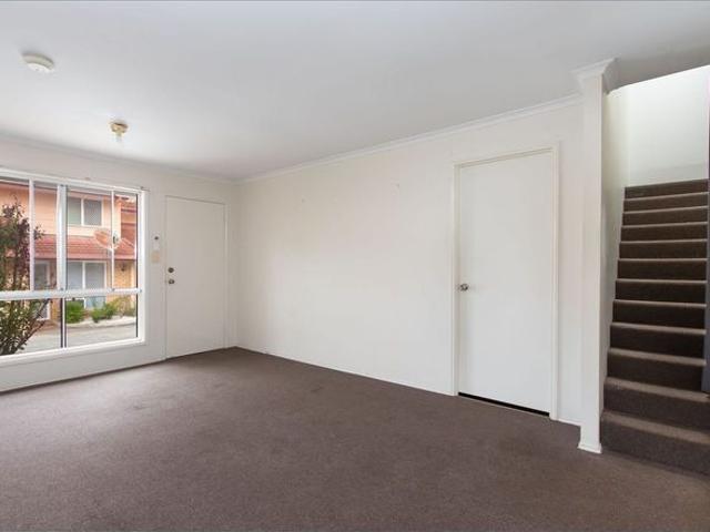 Townhouse for rent in Toombul, Queensland