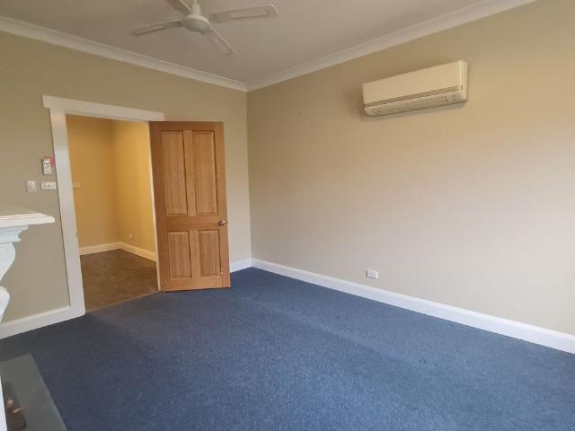 Room for rent in Westbury, Tasmania