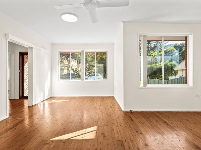 House for rent in Wollongong West, New South Wales