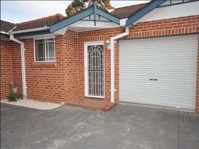 Villa for rent in Sydney, New South Wales