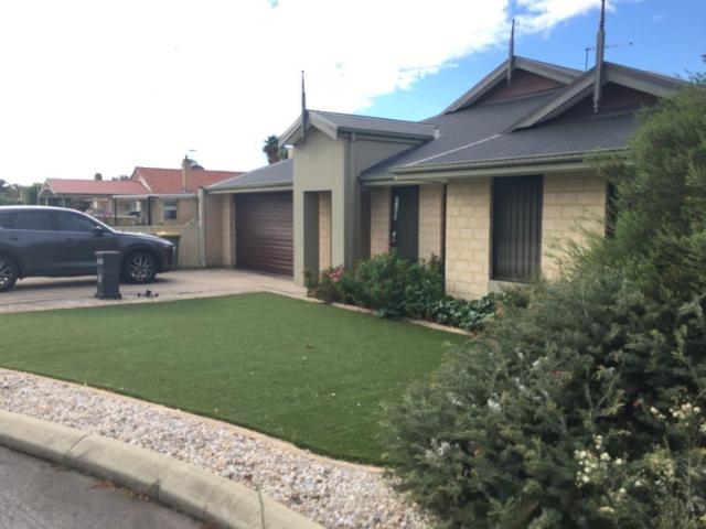 House for rent in Cloverdale, Western Australia