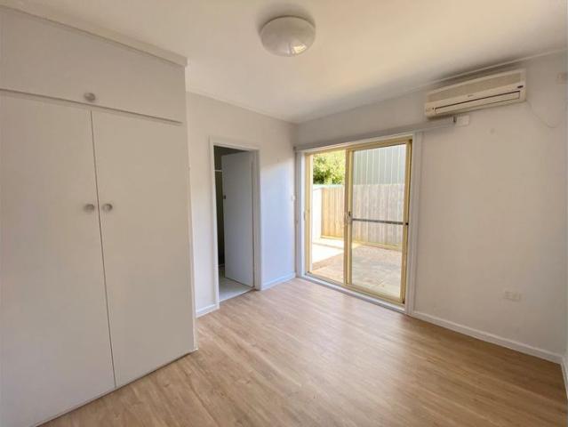 Apartment for rent in Sale, Victoria