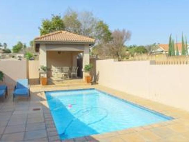 Apartment for sale in Ekurhuleni, Gauteng