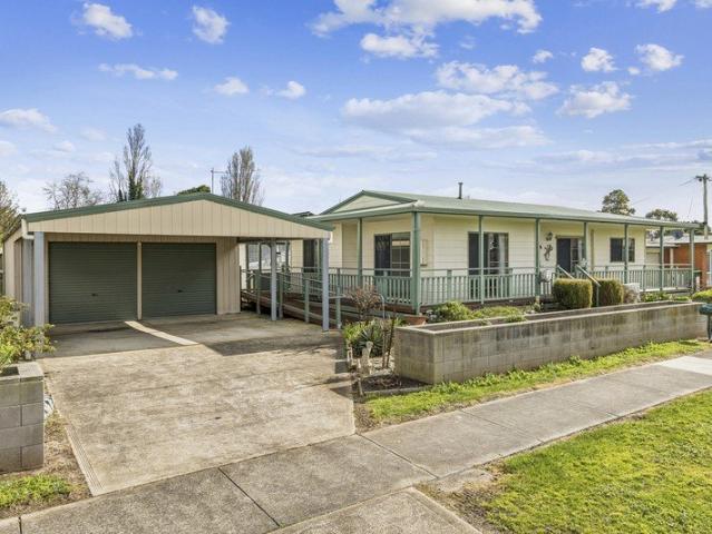 House for sale in Cobden, Victoria