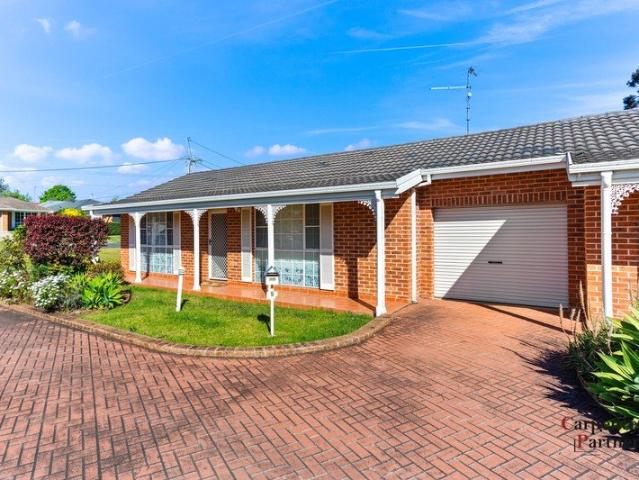 Villa for sale in Tahmoor, Wollondilly Shire Council