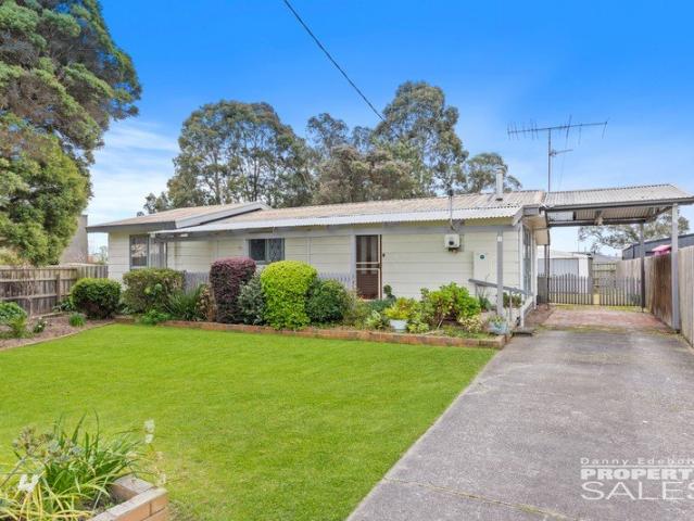 House for sale in Coalville, Victoria