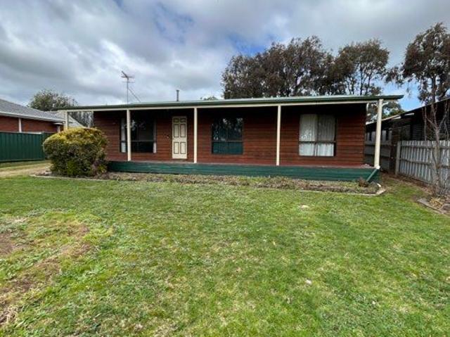 House for rent in Hamilton, Victoria