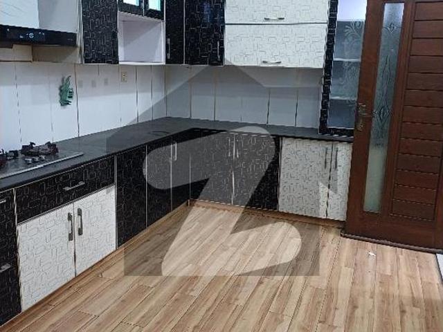 House for rent in تحصیل فیصل آباد شہر, فیصل آباد ڈویژن