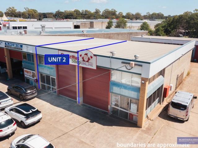 Warehouse for rent in Toombul, Queensland