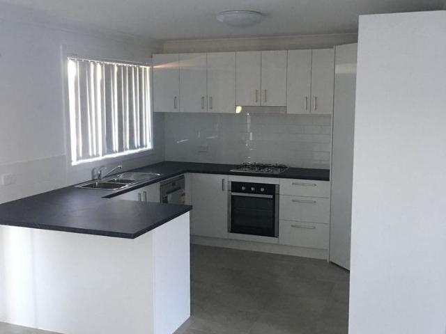 House for rent in Brisbane Grove, New South Wales