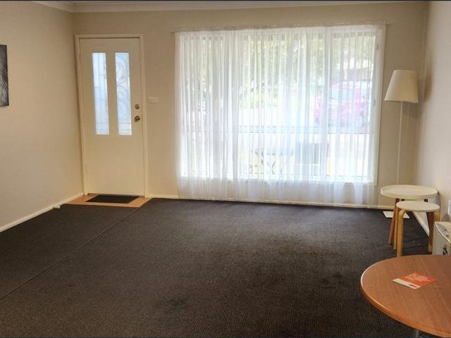 House for rent in Brisbane Grove, New South Wales