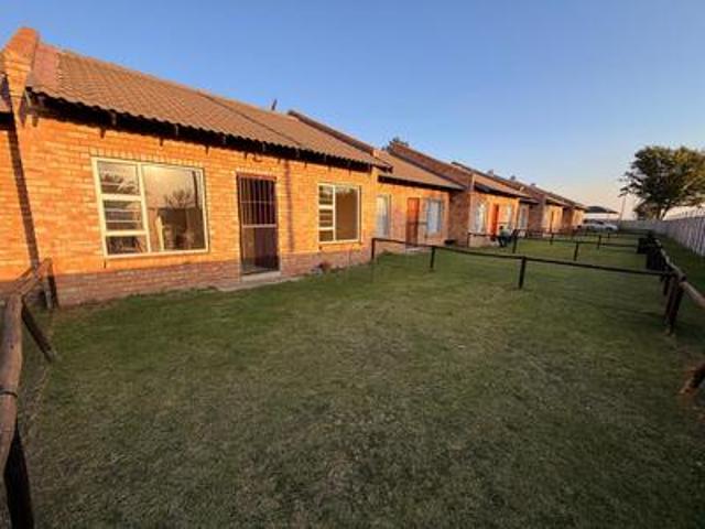 Townhouse for sale in Midvaal, Gauteng