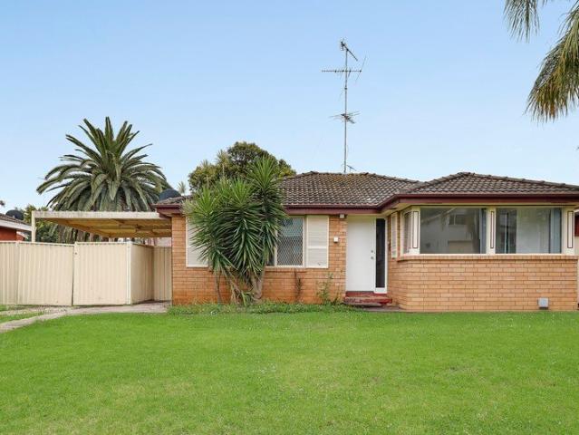 House for rent in Bradbury, Sydney
