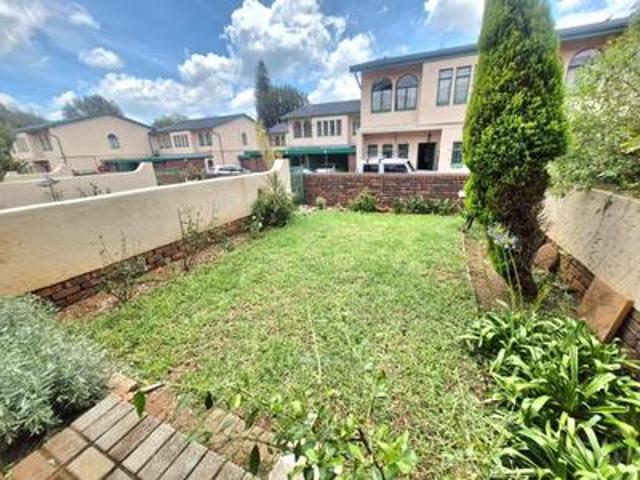 Townhouse for sale in Waterkloof, Gauteng