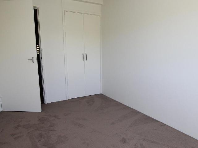 Apartment for rent in Farrer, District of Woden Valley