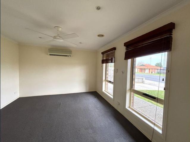 House for rent in Leopold, Victoria