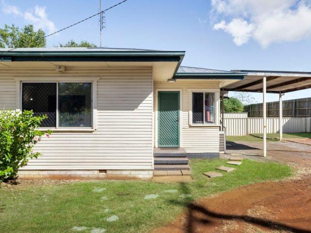 House for rent in Kearneys Spring, Toowoomba