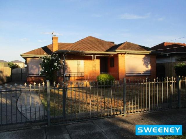 House for rent in Sunshine North, Melbourne