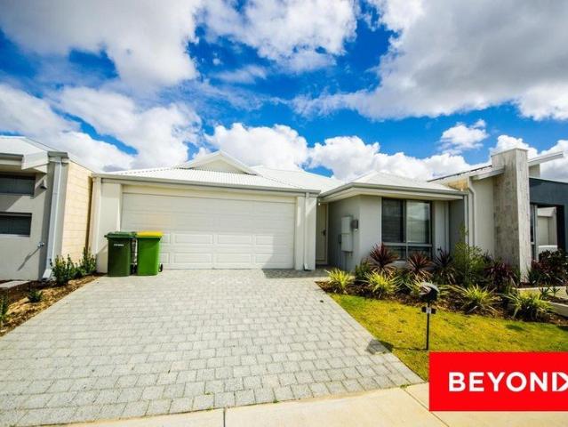 House for rent in Piara Waters, Western Australia