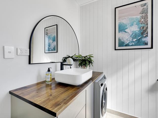 House for sale in Horseshoe Bay, Townsville City