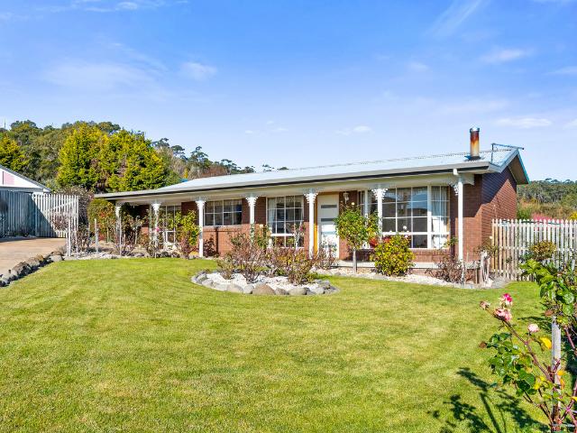 House for sale in Lenah Valley