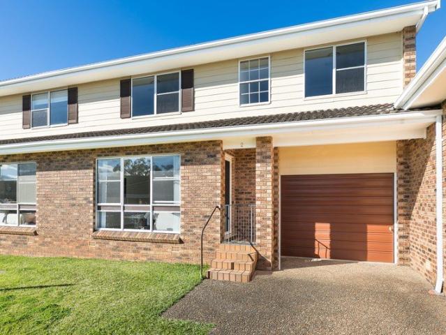 Townhouse for sale in Sutherland, New South Wales