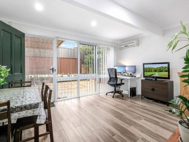 Townhouse for rent in Sydney, New South Wales