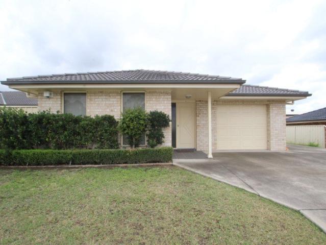 Duplex for rent in Hunterview, New South Wales
