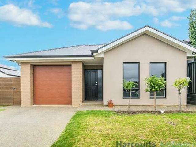 House for rent in Mount Barker, South Australia