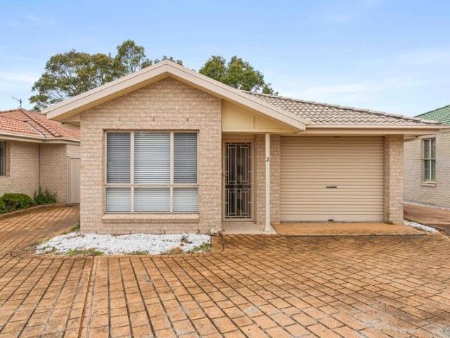 Villa for sale in Worrigee, New South Wales