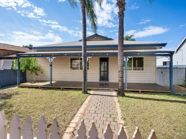 House for rent in West Lamington, Kalgoorlie