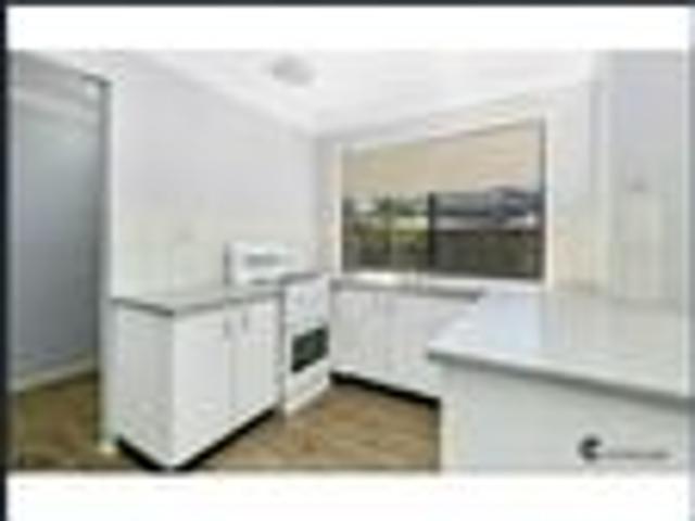 Apartment for rent in Redbank Plains, Greater Brisbane