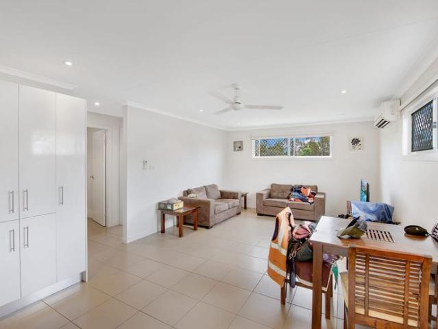 Apartment for rent in Middlemount, Queensland