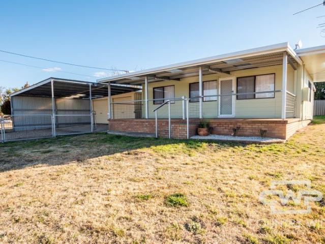 House for rent in Armidale Regional Council, New South Wales