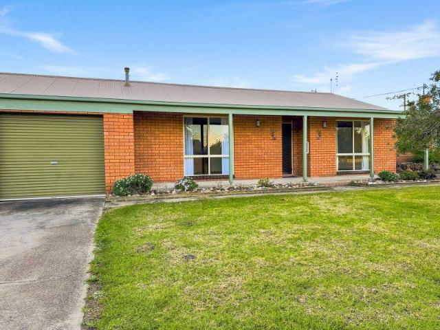 Apartment for sale in Alma, Victoria