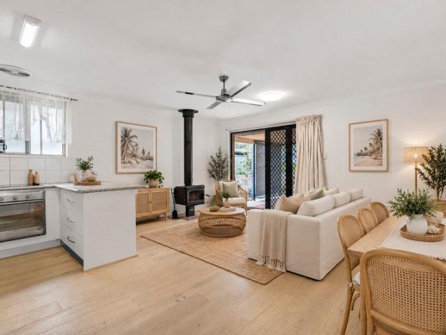 Duplex for sale in Tweed Heads West, Tweed Shire Council