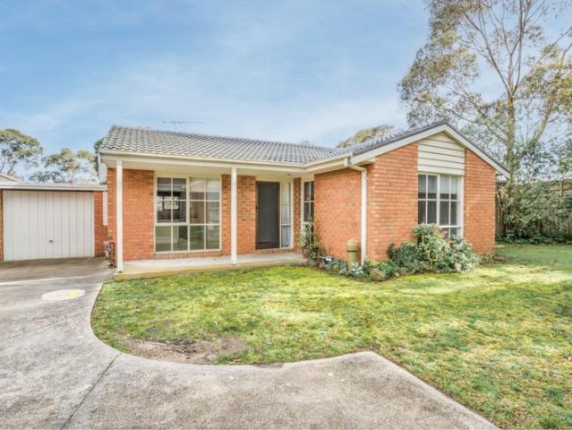 Flat for sale in Camerons Creek, Victoria