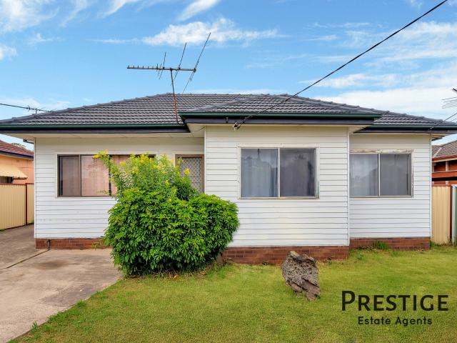 House for rent in Smithfield