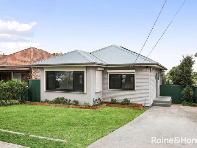 House for sale in Roselands, New South Wales