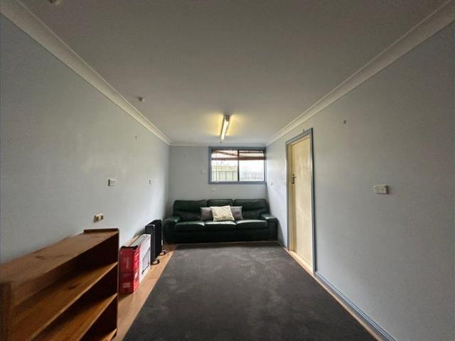 Granny Flat for rent in Benalla, Victoria