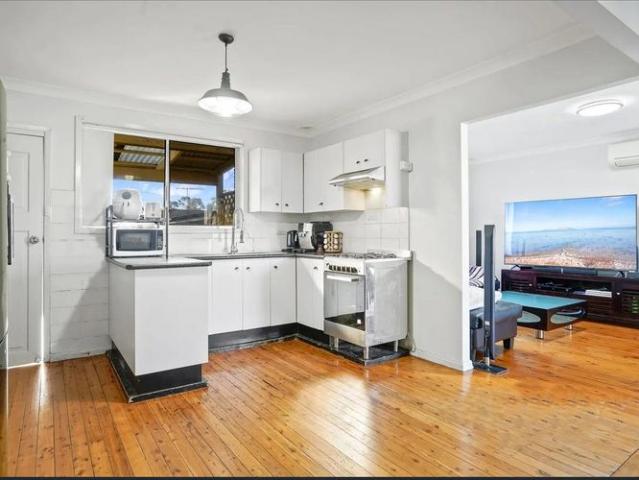 House for rent in Colyton, Sydney