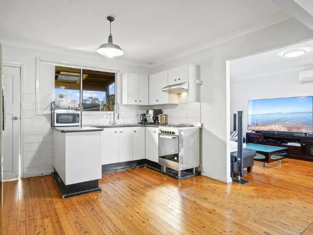 House for rent in Colyton, Sydney