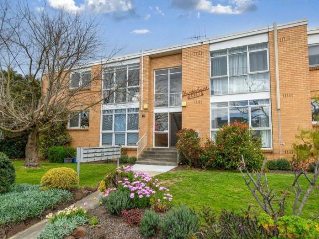 Apartment for rent in Camerons Creek, Victoria
