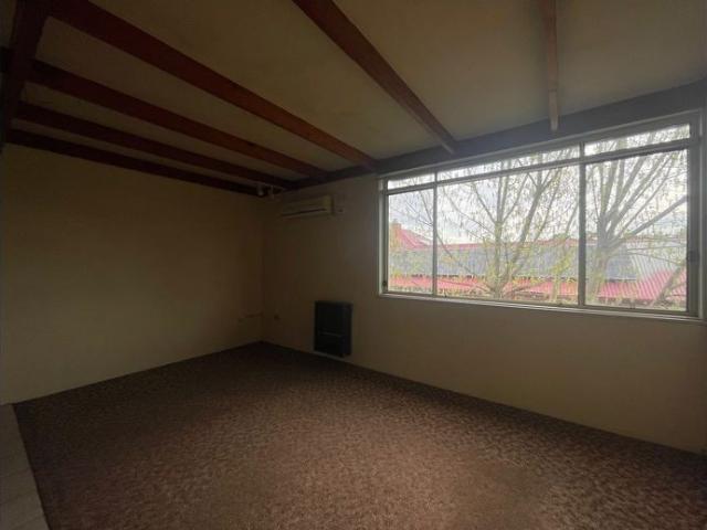 Apartment for rent in Lavington, Albury