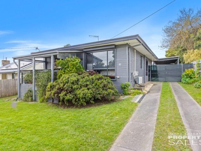 House for sale in Coalville, Victoria