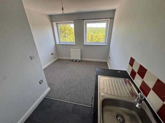 Apartment for rent in Plasmarl, Nangreaves
