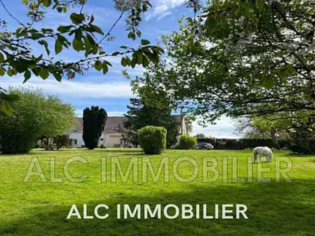 Maison vente à Alençon, Neauphe-sous-essai