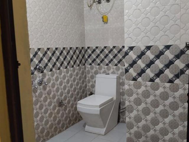 Property for rent in Deri